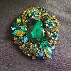 Vintage acrylic GUC brooch & pendant with blues, greens & AB stones in goldtone